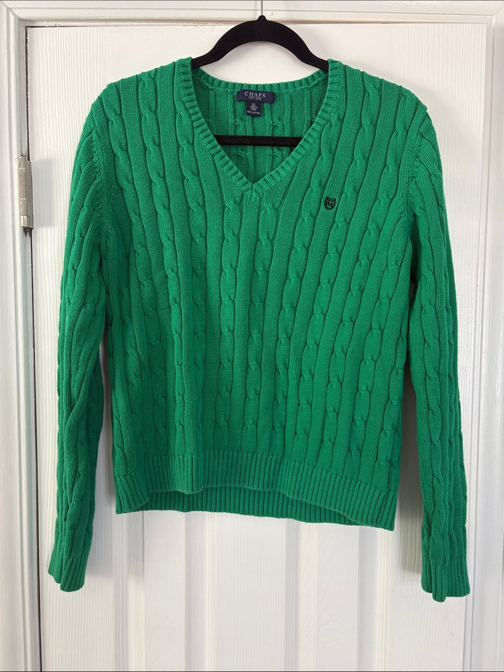 Chaps Women NWOT XL Bright Green Cable Knit V-Neck Sweater Long Sleeve Pullover